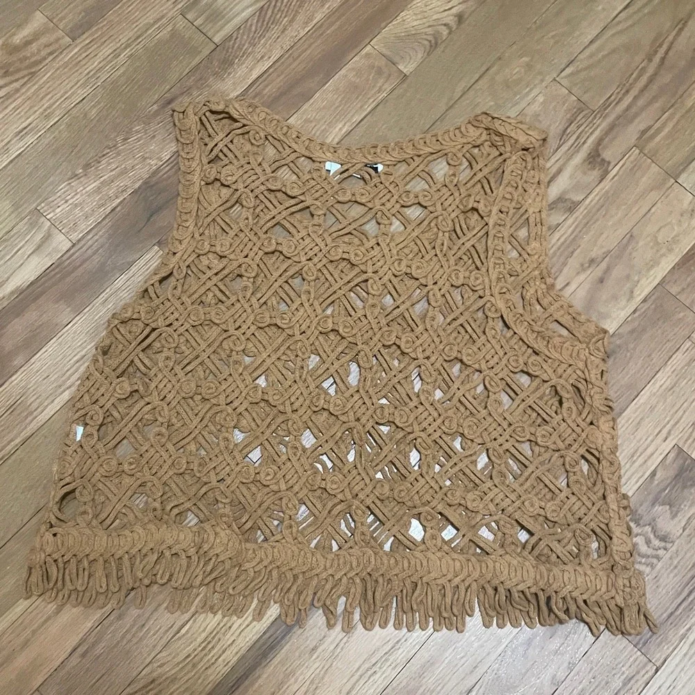 DKNY Jeans Women's L Tan Brown Open Crochet Knit Fringe Festival Tank Crop Top